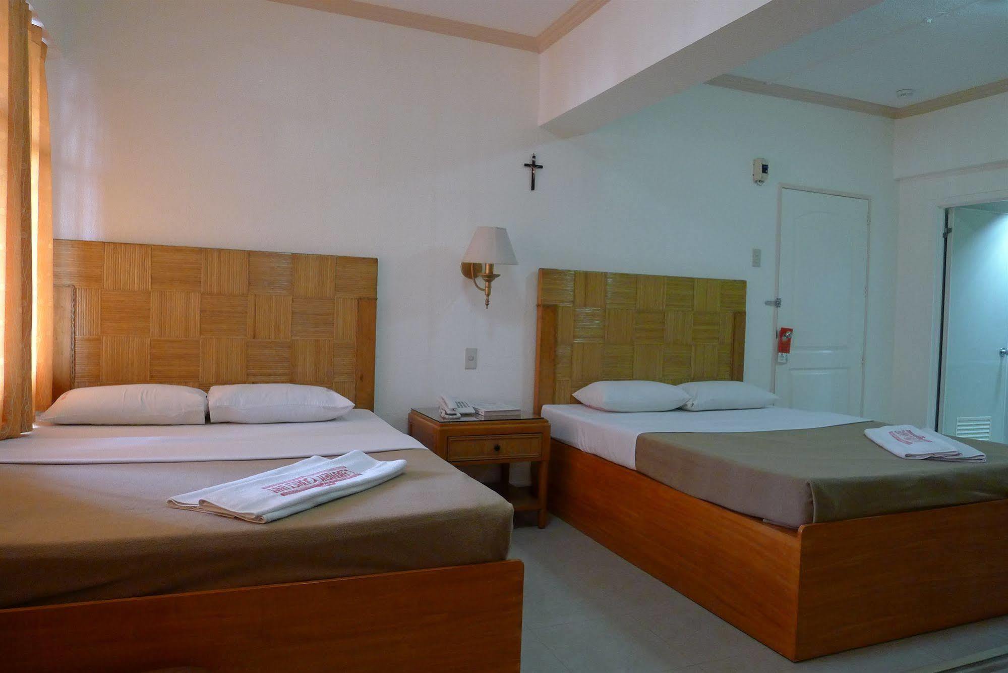 Cebuview Tourist Inn Esterno foto