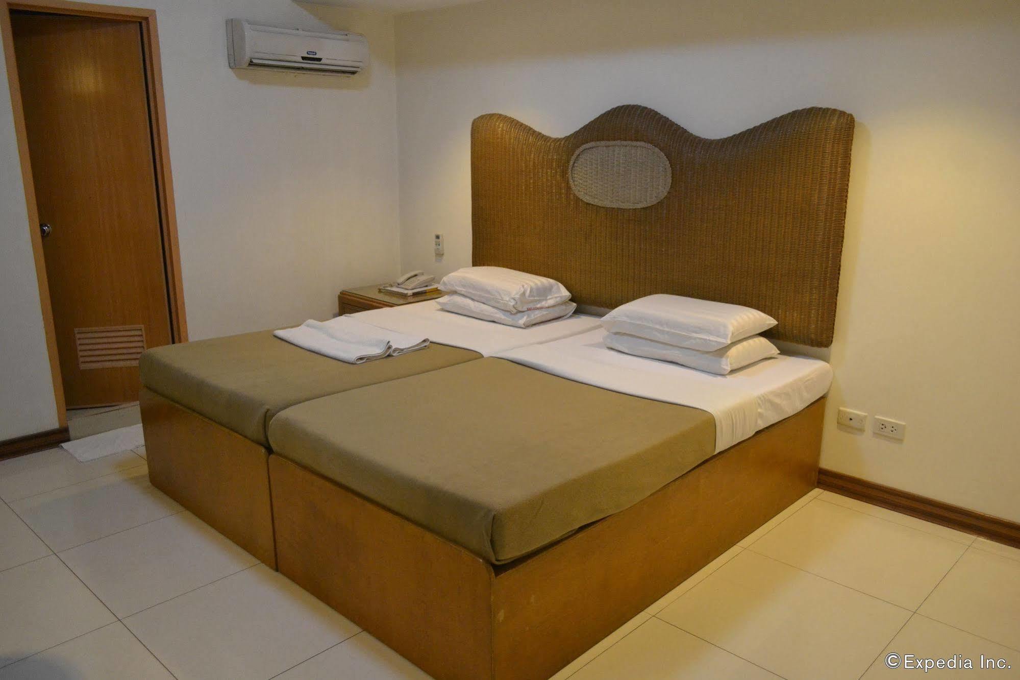 Cebuview Tourist Inn Esterno foto